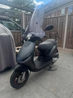 Piaggio zip (nieuwstaat), Ophalen, Zo goed als nieuw, Piaggio