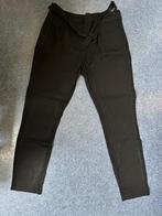 Zwarte pantalon van rekbare stof mt L Lengte 34 z.g.a.n., Kleding | Dames, Broeken en Pantalons, Lang, Maat 42/44 (L), Zo goed als nieuw