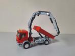 Mercedes Altego met kraan., Hobby en Vrije tijd, Modelauto's | 1:50, Ophalen of Verzenden, Zo goed als nieuw, Bus of Vrachtwagen