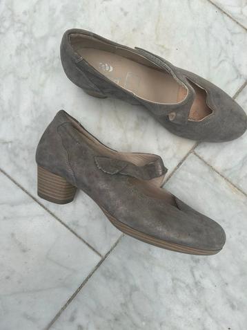 Durea Grijze Schoenen Maat 39 beschikbaar voor biedingen
