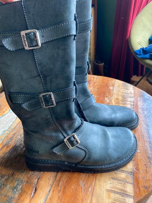 Kickers geweldige grijze laarzen maat 38, Kleding | Dames, Schoenen, Zo goed als nieuw, Hoge laarzen, Grijs, Ophalen of Verzenden
