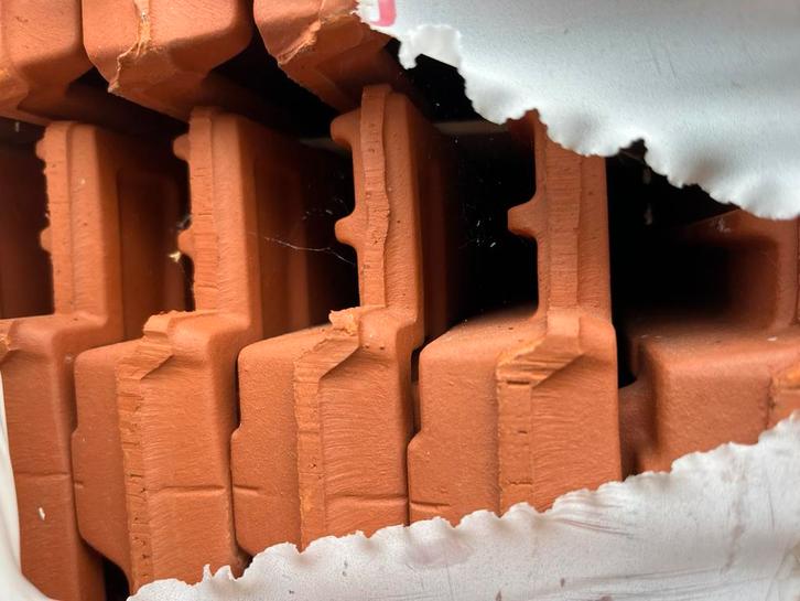 2880 stuks Braas topas 13v dakpannen., Doe-het-zelf en Verbouw, Dakpannen en Dakbedekking, Zo goed als nieuw, Dakpannen, Steen of Klei