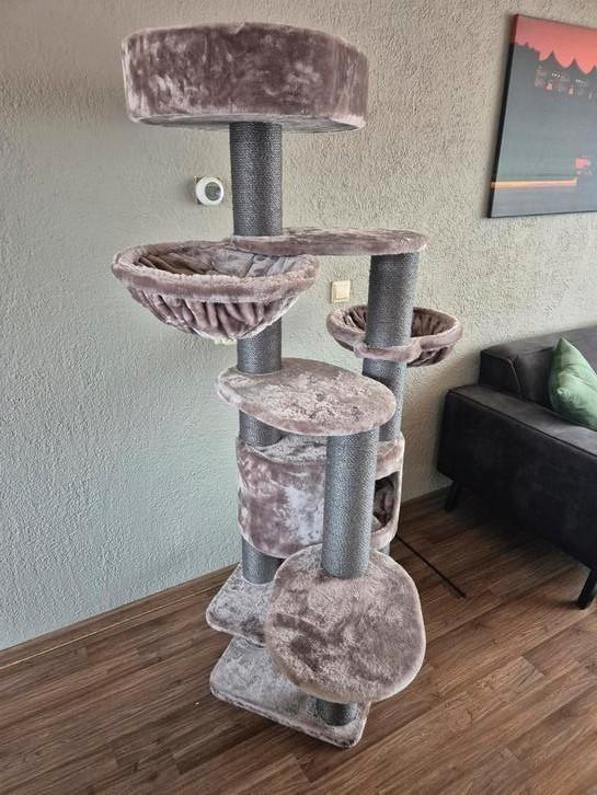 Petrebels krabpaal, Dieren en Toebehoren, Krabmeubelen, Zo goed als nieuw, Krabpaal, Ophalen