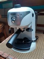 Koffie Automaat, Witgoed en Apparatuur, Koffiezetapparaten, 2 tot 4 kopjes, Afneembaar waterreservoir, Zo goed als nieuw, Gemalen koffie