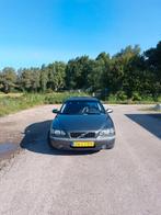 Volvo S60 2.4 140PK 2003 Grijs, Auto's, Voorwielaandrijving, 1442 kg, 74 €/maand, S60