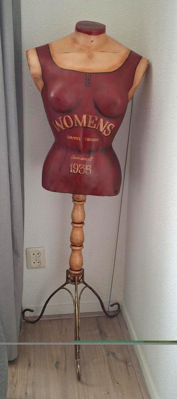 Vintage Etalagepop Channel Crossing 1935 beschikbaar voor biedingen