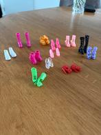 Barbie Schoenen 12 paar alles in nieuwstaat, Ophalen of Verzenden, Zo goed als nieuw, Barbie