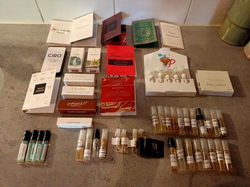 52x Niche samples divers, Sieraden, Tassen en Uiterlijk, Uiterlijk | Parfum, Nieuw, Ophalen of Verzenden