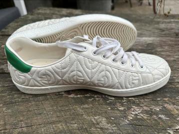 Gucci sneakers, maat 42,5 beschikbaar voor biedingen