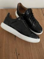 Zwarte leren sneakers van Royal RepubliQ - maat 41, Ophalen of Verzenden, Zo goed als nieuw, Sneakers of Gympen, Zwart