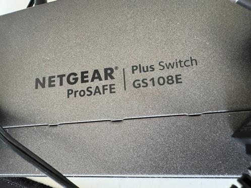 Netgear ProSafe GS108e Gigabit Switch, Computers en Software, Netwerk switches, Zo goed als nieuw, Ophalen of Verzenden