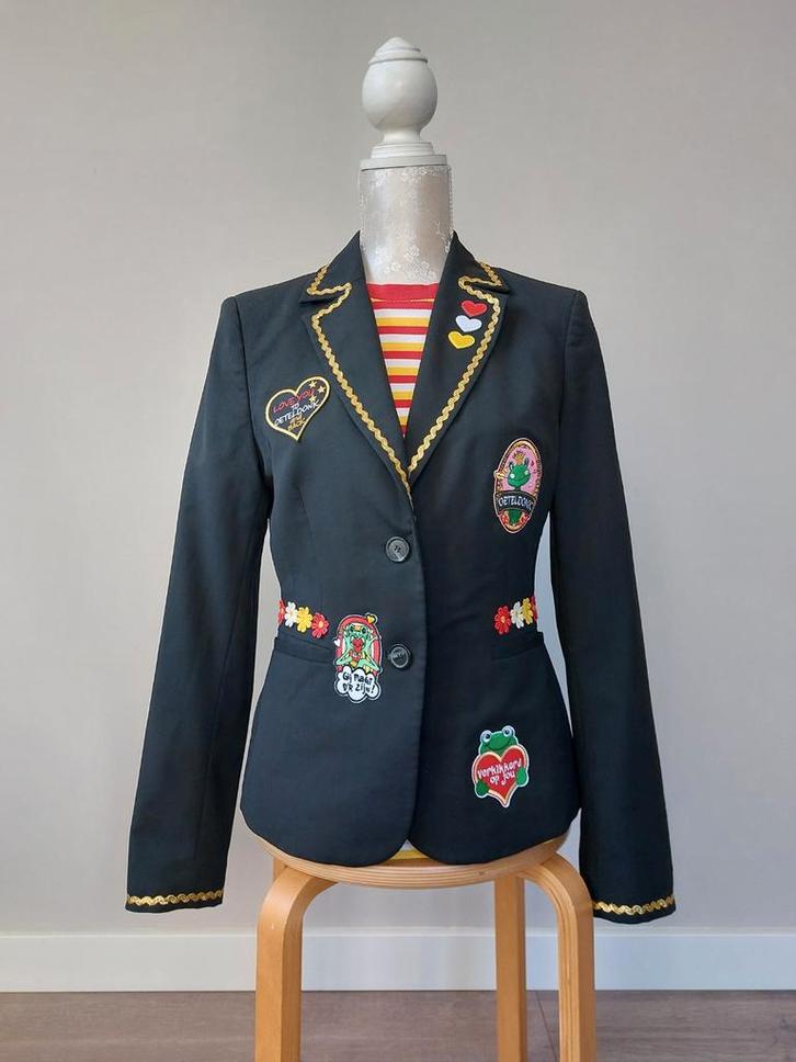 Oeteldonk dames jasjes XS-S-M-L ️❤️🤍💛, Kleding | Dames, Carnavalskleding en Feestkleding, Nieuw, Kleding, Carnaval, Maat 38/40 (M)