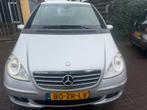 Mercedes-Benz A-Klasse 1.5 A160 5DRS 2008 Grijs, Auto's, Mercedes-Benz, Voorwielaandrijving, 15 km/l, 1498 cc, 49 €/maand