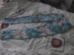 Wit/blauw/roze broekje bloemen/bladeren Tumble''N Dry 128, Broek, Tumble 'n Dry, Meisje, Ophalen of Verzenden
