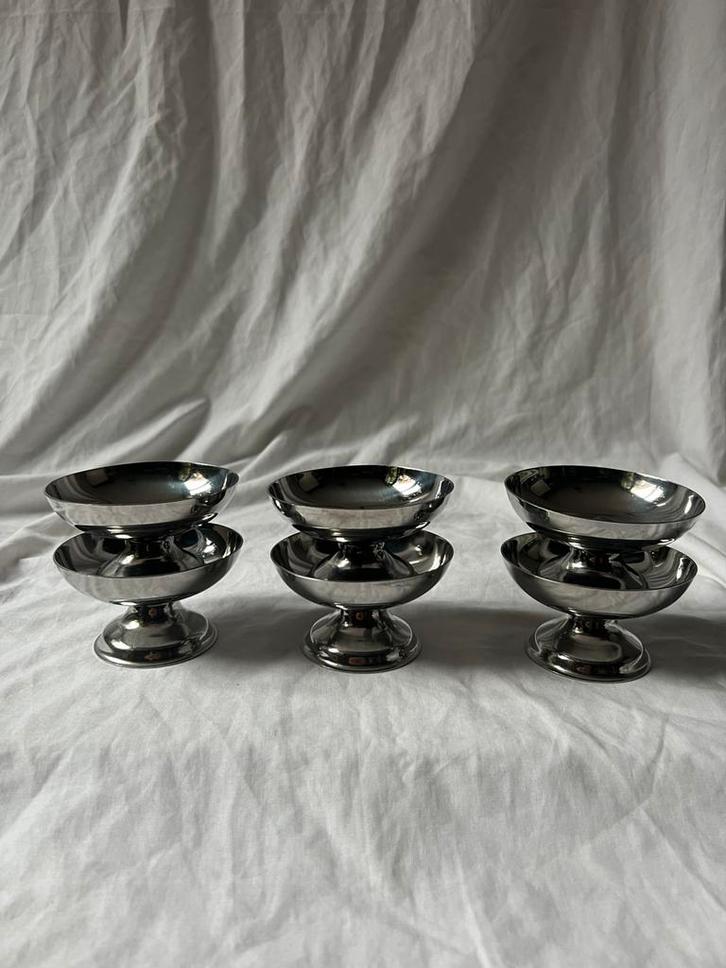 Vintage Franse RVS ijscoupes | inox bistro dessert coupes, Huis en Inrichting, Keuken | Servies, Overige typen, Overige stijlen