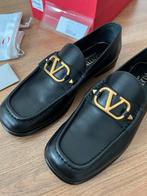 Valentino vlogo loafer van kalfsleer mt 42, Valentino, Ophalen of Verzenden, Loafers, Zwart