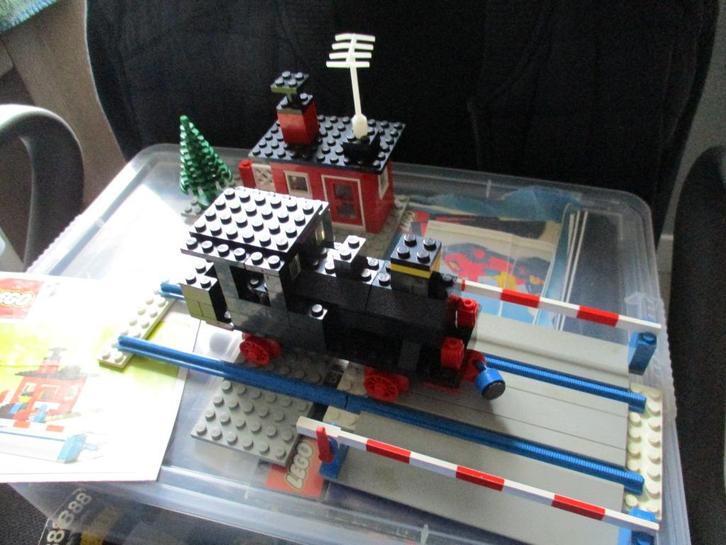 lego Set 146 Overweg + Set 126 Stoomlocomotief (Push), Kinderen en Baby's, Speelgoed | Duplo en Lego, Gebruikt, Lego, Complete set