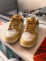 Maat 45 Retro groen nike dunks, lichtelijke zichtbare crease, Ophalen, Overige kleuren, Sneakers of Gympen, Zo goed als nieuw