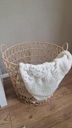 Xenos rieten mand, Huis en Inrichting, Ophalen, Zo goed als nieuw