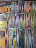 Pokémon Kaarten Verzameling met Blik en Map, Ophalen of Verzenden, Zo goed als nieuw, Meerdere kaarten, Foil