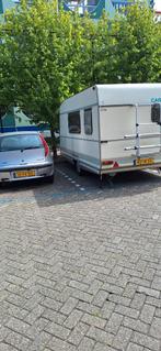 Caravelair Caravan met Stapelbed - Opknapper met Voortent, Caravans en Kamperen, Caravans, 750 - 1000 kg, Particulier, Koelkast