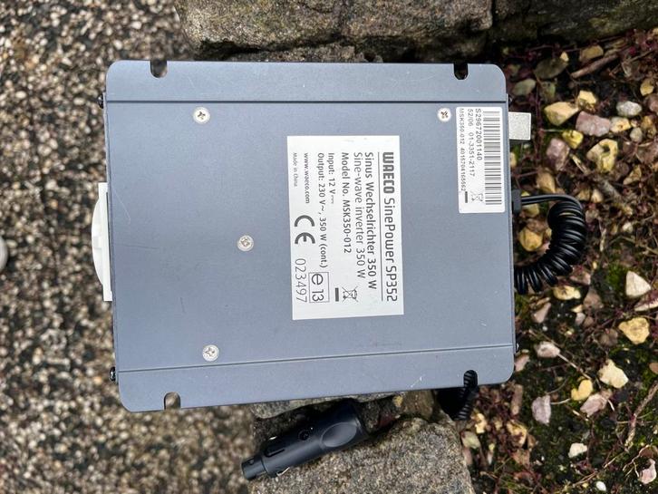 Waeco SinePower SP352 Omvormer - 350W, Caravans en Kamperen, Camper-accessoires, Gebruikt, Ophalen