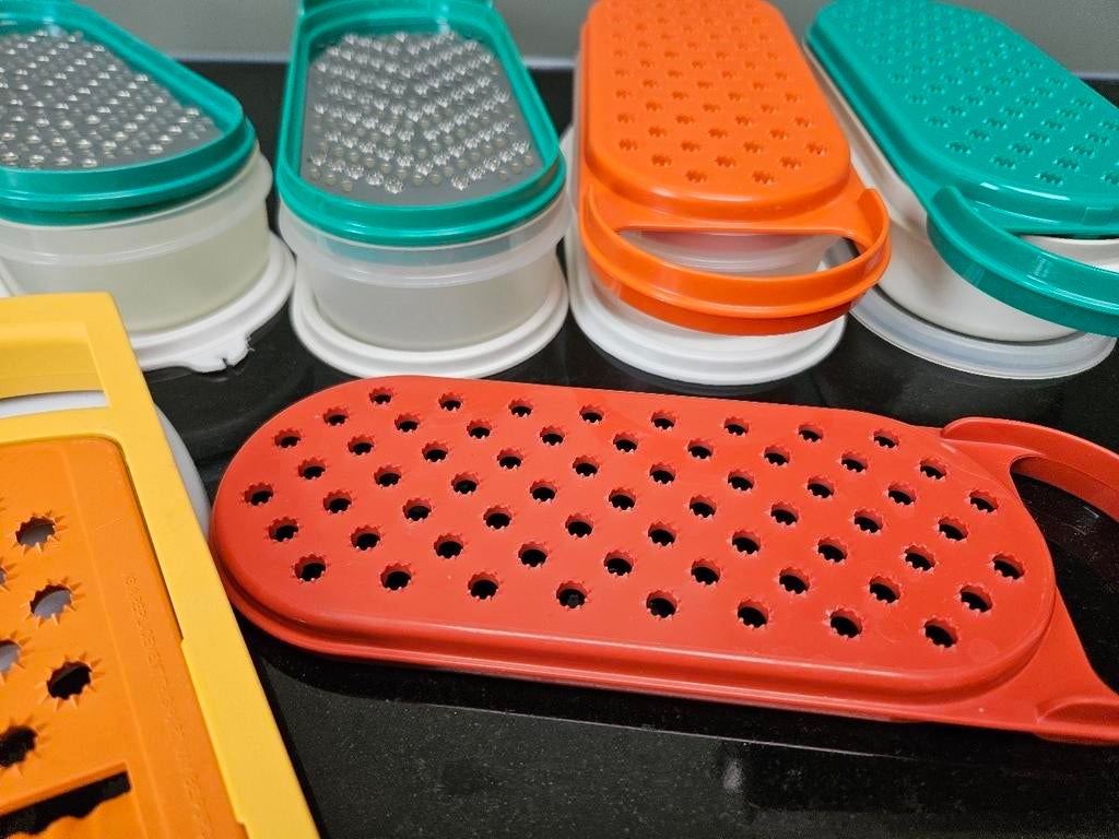 Tupperware raspaardje met opvangbakje, Huis en Inrichting, Keuken | Tupperware, Ophalen of Verzenden, Zo goed als nieuw, Wit, Overige typen