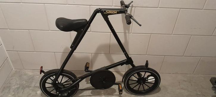 Strida vouwfiets, Fietsen en Brommers, Fietsen | Vouwfietsen, Gebruikt, 16 tot 18 inch, Totaal opvouwbaar, Ophalen