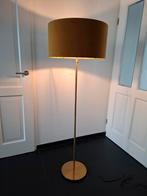 Gouden vloerlamp met velours gouden lampenkap, Huis en Inrichting, Lampen | Vloerlampen, Ophalen, Zo goed als nieuw, Metaal, Modern