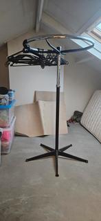 Kledingrek ijzer, Ophalen