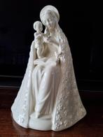 Oud Porseleinen Hummel Beeld - Maria met kindje Jezus -, Ophalen of Verzenden