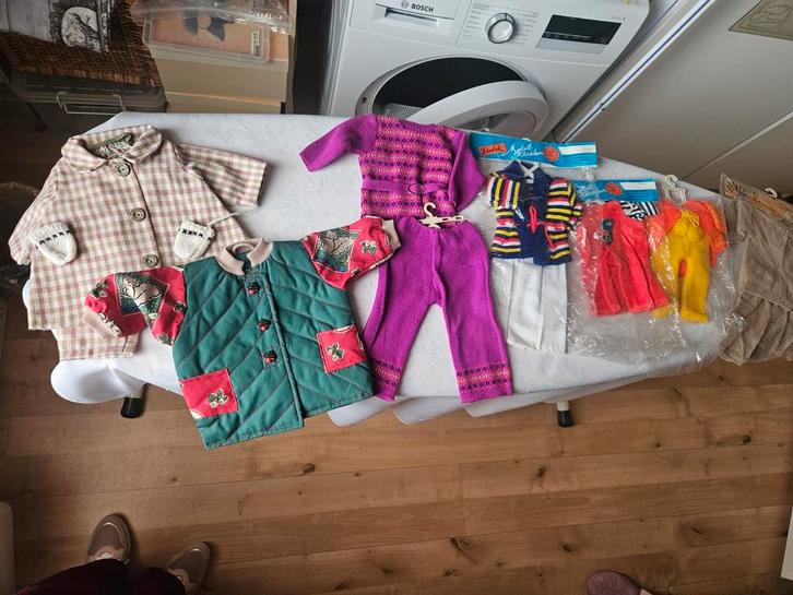 Poppenkleding, Verzamelen, Poppen, Kleertjes, Ophalen of Verzenden