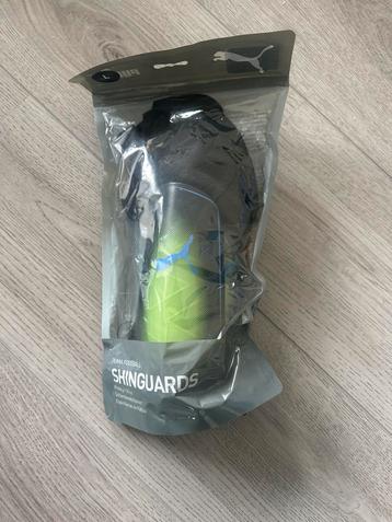 Nieuwe Puma Scheenbeschermers Maat L beschikbaar voor biedingen