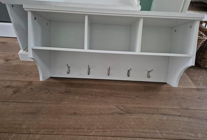 Brocante kapstok wit met 5 hakken., Huis en Inrichting, Woonaccessoires | Kapstokken, Gebruikt, Wandkapstok, 100 tot 150 cm, Hout