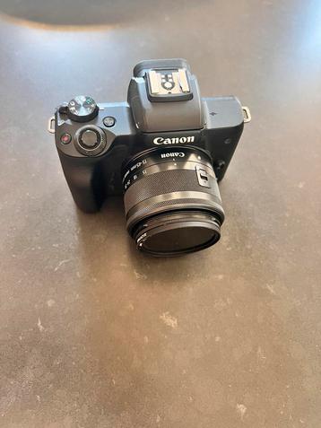 Canon EOS M50 Mark II + 15-45mm lens + extra accu beschikbaar voor biedingen