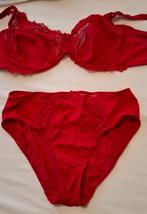 Setje Diva Hunkemoller Rood! BH MT 90D Slip MT m, Hunkemöller, Ophalen of Verzenden, Rood, Setje