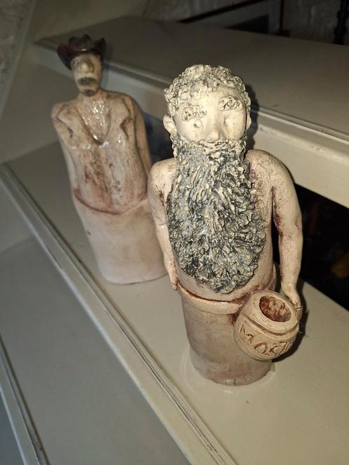 D'Oro Keramiek Beelden - 2 Stuks, Antiek en Kunst, Kunst | Beelden en Houtsnijwerken, Ophalen of Verzenden