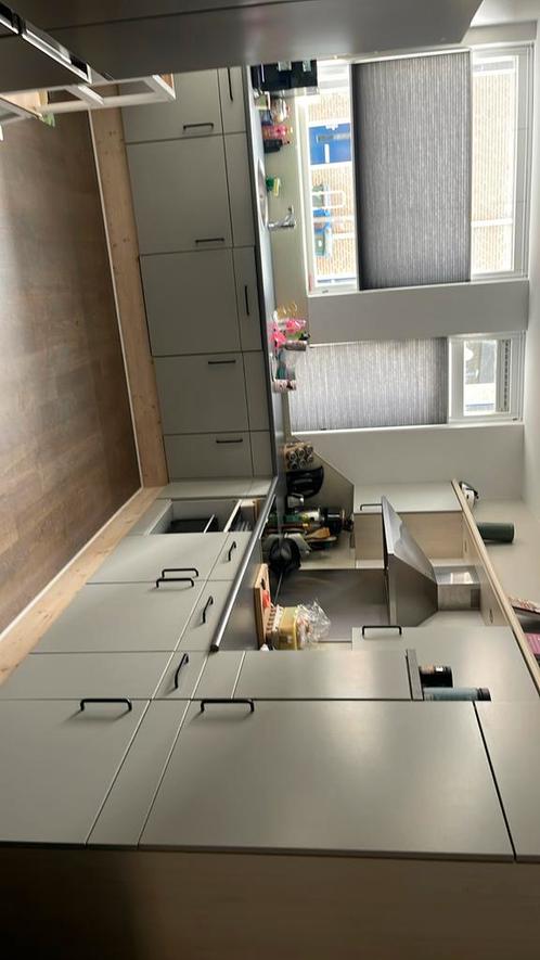 Keuken geverfd, Huis en Inrichting, Keuken | Complete keukens, Gebruikt, Ophalen of Verzenden