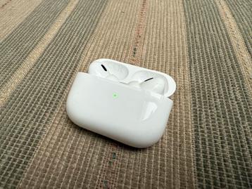 99% NIEUW! Apple AirPods Pro 2 USB C Case Noise Cancelling beschikbaar voor biedingen