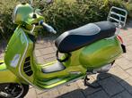 Vespa GTS 300 - 2018 - Groen metalic, Motoren, Scooter, 300 cc, Particulier, ABS