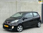 Kia Picanto 1.0 CVVT 3-DRS 2013 Zwart AIRCO|NIEUWE APK|NAP, Auto's, Kia, Voorwielaandrijving, Euro 5, Gebruikt, 400 kg