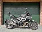 Ducati DIAVEL 1200 carbon white - 2de gen. - TERMIGNONI, Motoren, Motoren | Ducati, Bedrijf, Overig
