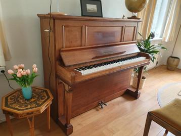 Antieke Broadwood & Sons piano moet weg!! beschikbaar voor biedingen