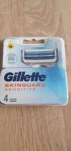 Gillette SkinGuard Sensitive - 4 Scheermesjes, Ophalen of Verzenden, Nieuw, Scheren en Epileren