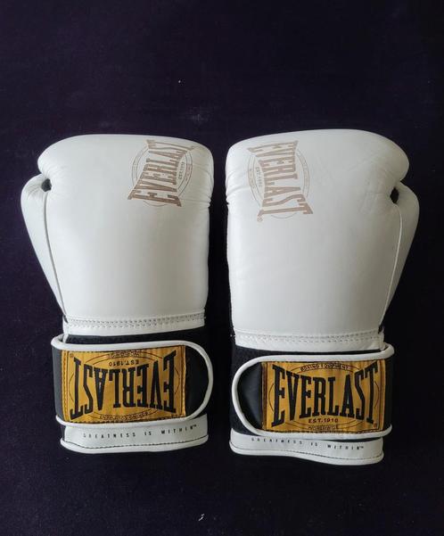 Complete Boks/Kickboks vechtsport uitrusting:, Sport en Fitness, Vechtsporten en Zelfverdediging, Zo goed als nieuw, Overige, Ophalen of Verzenden