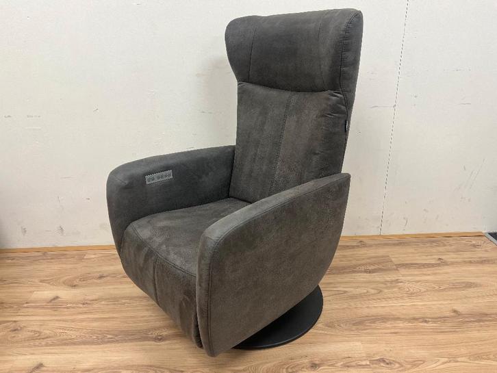 Prominent relax / sta op stoel, Huis en Inrichting, Stoelen, Zo goed als nieuw, Eén, Leer, Stof, Grijs, Ophalen