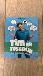 Tim Douwsma - Tim ertussenin, Fictie algemeen, Tim Douwsma, Ophalen of Verzenden, Zo goed als nieuw