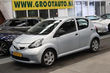 Toyota Aygo 1.0-12V Airco, NAP, Stuurbekrachtiging beschikbaar voor biedingen