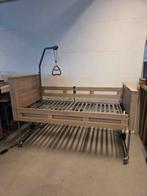 Zorgbed / verpleegbed / hoog laag bed, Ophalen