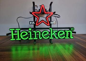 Heineken neon verlichting beschikbaar voor biedingen